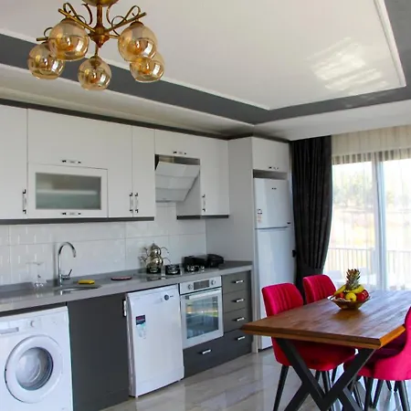 Hotel Nisa 4*